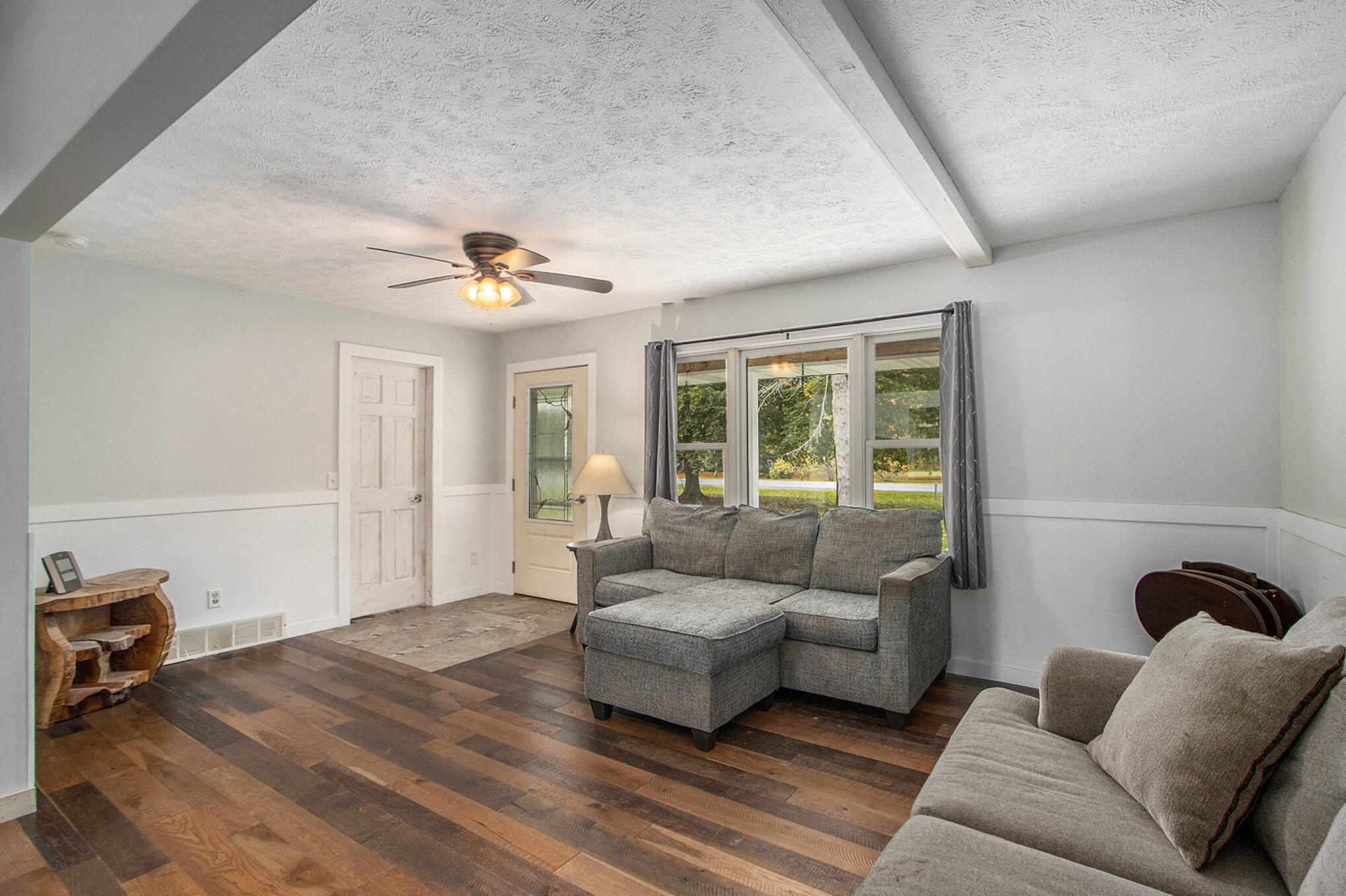 12359 South Sprinkle Road Vicksburg, MI 49097 - Photo 12 of 27 011_file_35