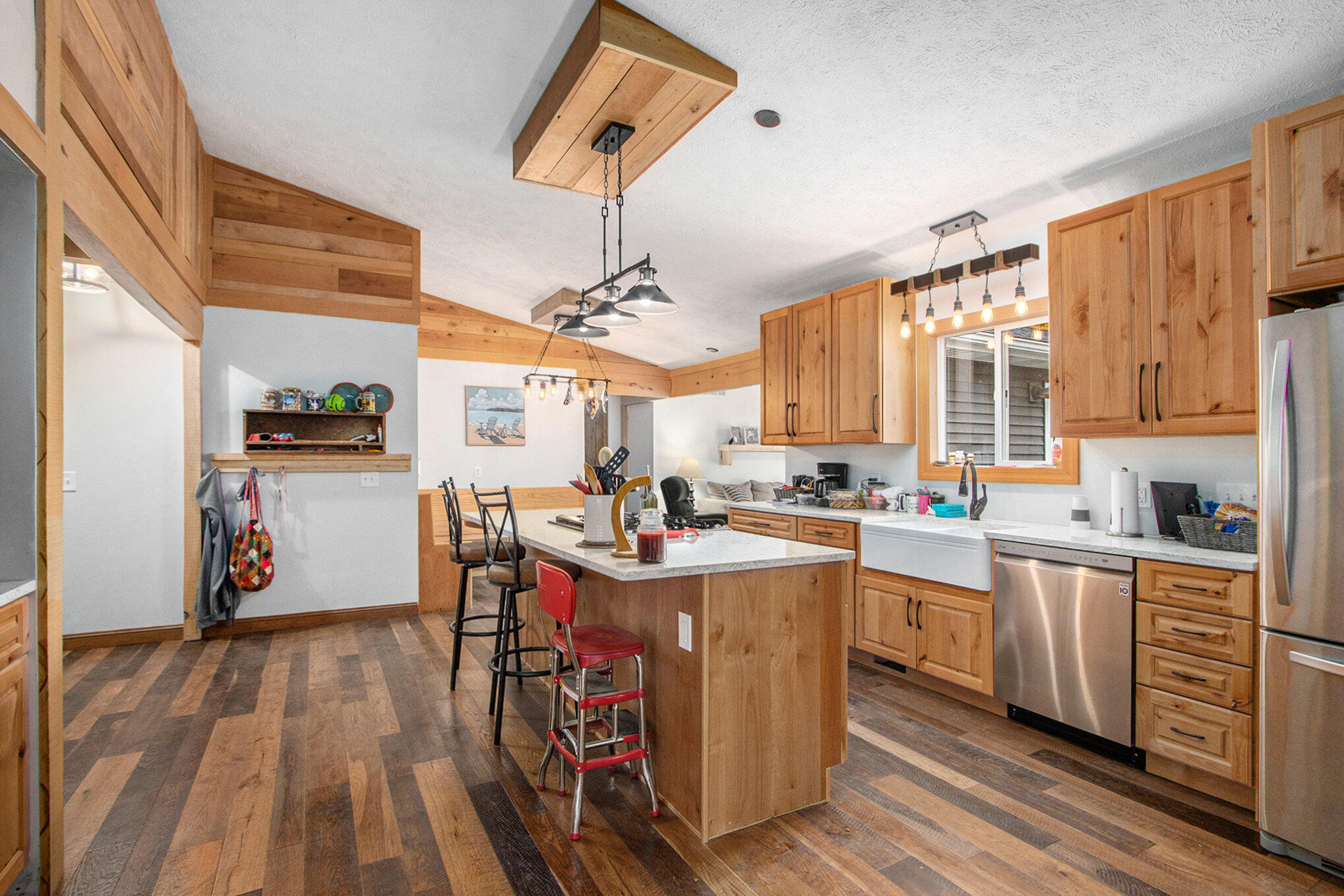12359 South Sprinkle Road Vicksburg, MI 49097 - Photo 7 of 27 006_file_566