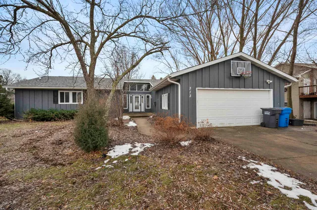 $369,000 | 313 Sunset Road, Columbus, WI 53925