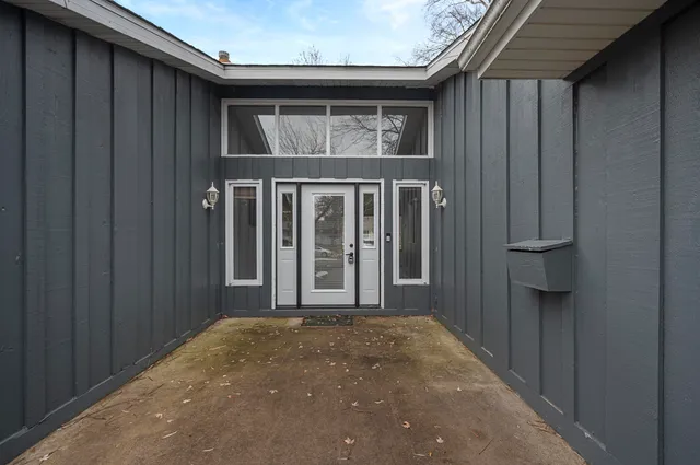 $369,000 | 313 Sunset Road, Columbus, WI 53925