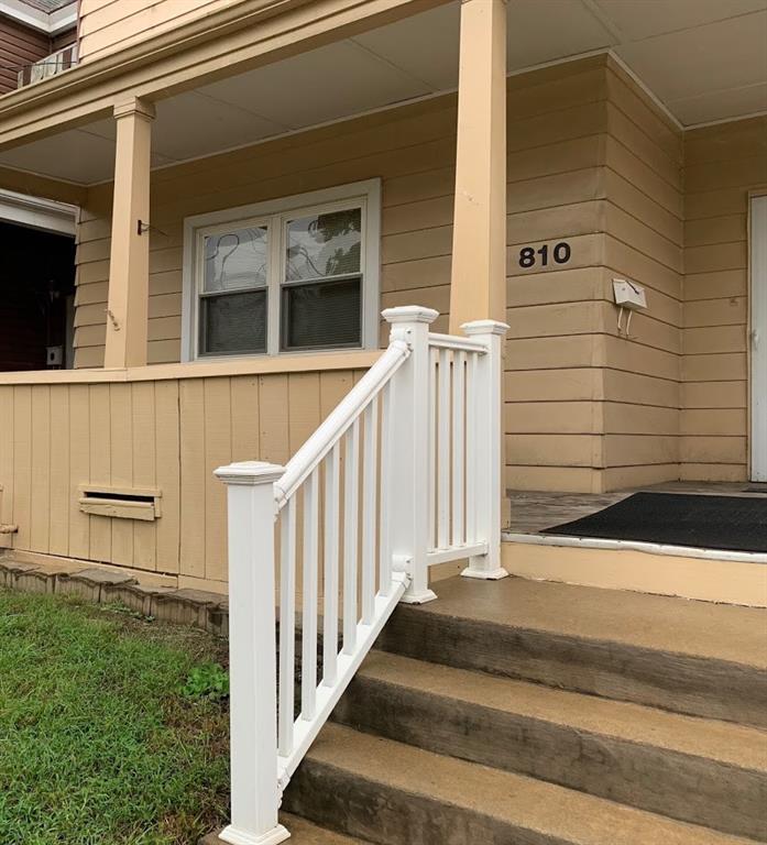 810 Rose Street McKees Rocks, PA 15136 - Photo 1 of 1 Front entrance