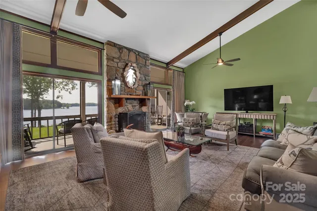 $1,250,000 | 55 Toxaway Shores, Unit 14, Lake Toxaway, NC 28747