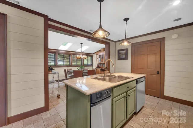 $1,250,000 | 55 Toxaway Shores, Unit 14, Lake Toxaway, NC 28747