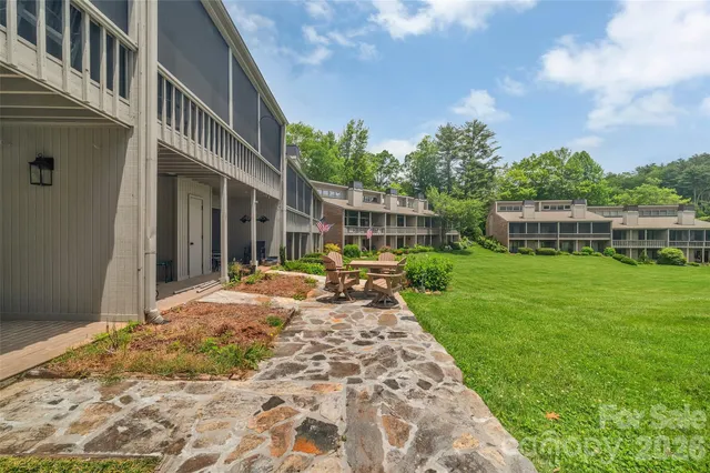 $1,250,000 | 55 Toxaway Shores, Unit 14, Lake Toxaway, NC 28747