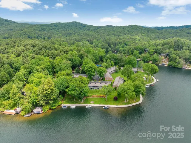 $1,250,000 | 55 Toxaway Shores, Unit 14, Lake Toxaway, NC 28747