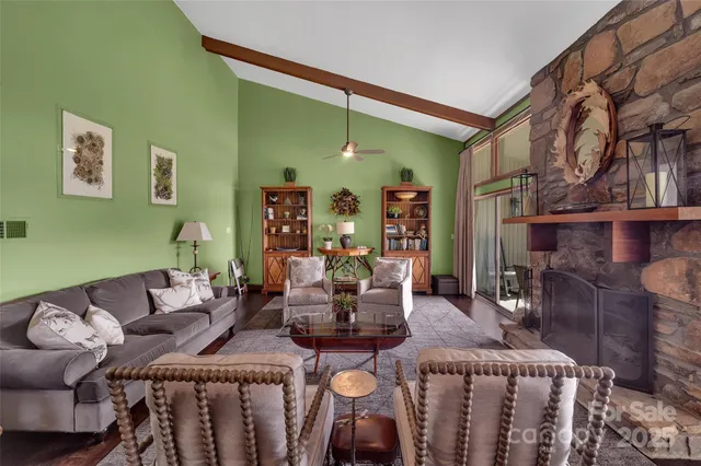 $1,250,000 | 55 Toxaway Shores, Unit 14, Lake Toxaway, NC 28747