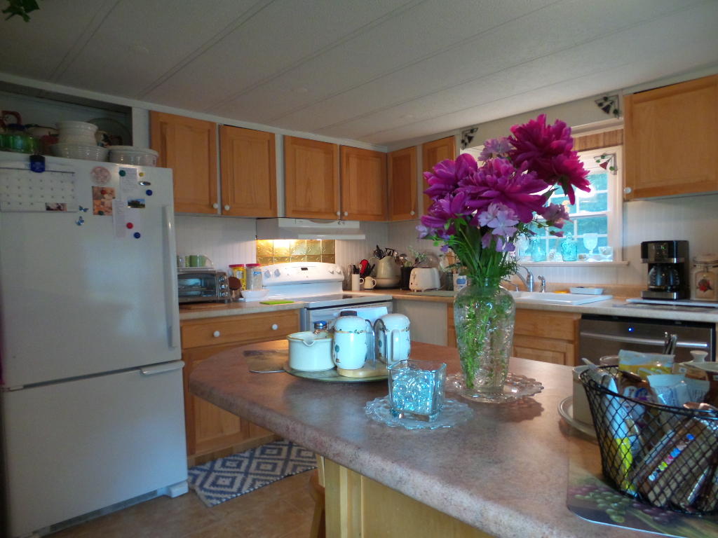 381 Albion Road Benton, ME 04901 - Photo 7 of 18 Kitchen
