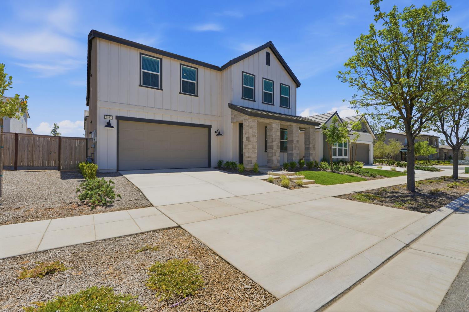 3937 Buttercup Road Madera, CA 93636 - Photo 2 of 74