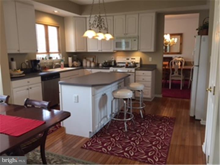 31 Avalon Road Pennington, NJ 08534 - Photo 5 of 21 Kitchen