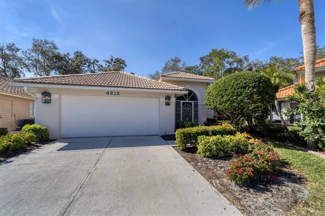 $2,750 | 4612 Deer Trail Boulevard, Sarasota, FL 34238