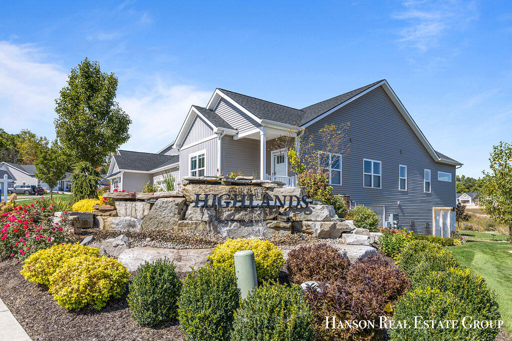 1523 Ctr Hl Road, Unit 27 Lowell, MI 49331 - Photo 1 of 31 3X0A2902
