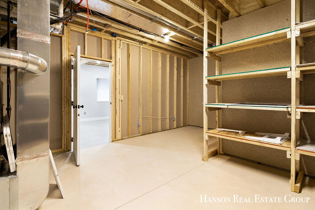 1523 Ctr Hl Road, Unit 27 Lowell, MI 49331 - Photo 29 of 31 3X0A0335