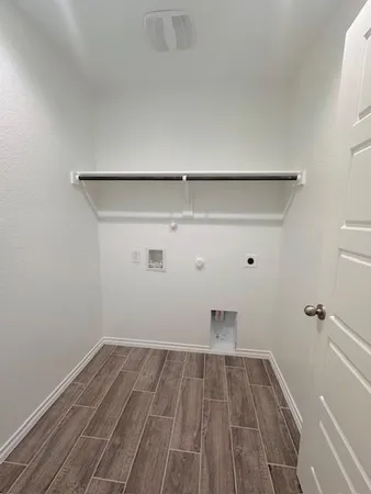 $2,000 | 3428 North Crowley Cleburne Road, Fort Worth, TX 76123