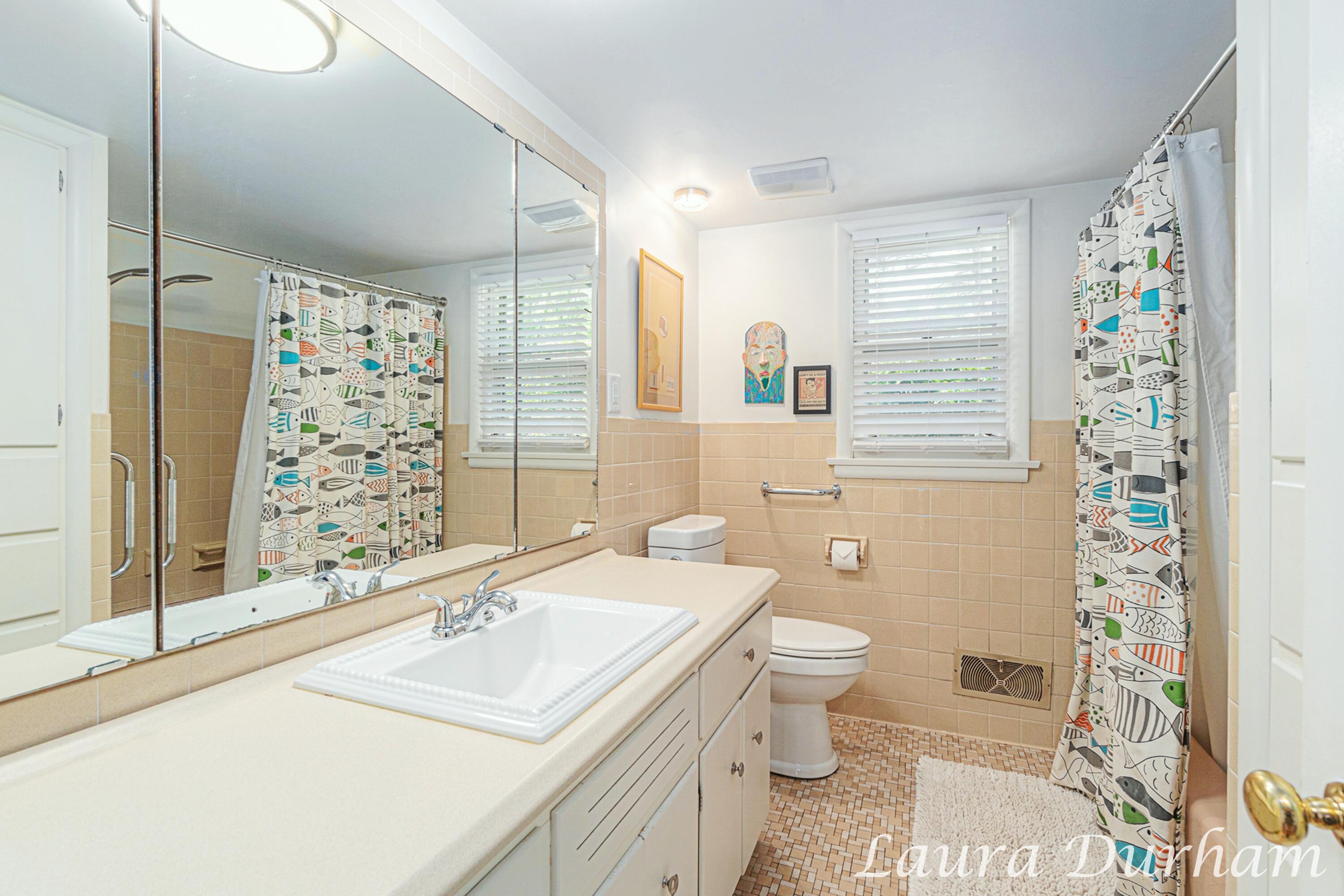 526 Butler Street Saugatuck, MI 49453 - Photo 18 of 33 xLJD013_dsc06131