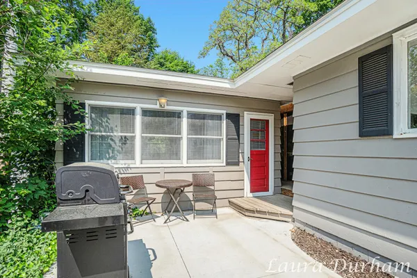 $1,100,000 | 526 Butler Street, Saugatuck, MI 49453