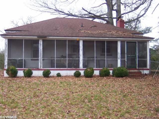 875 Plainview Road Topping, VA 23169 - Photo 3 of 6 Exterior Front