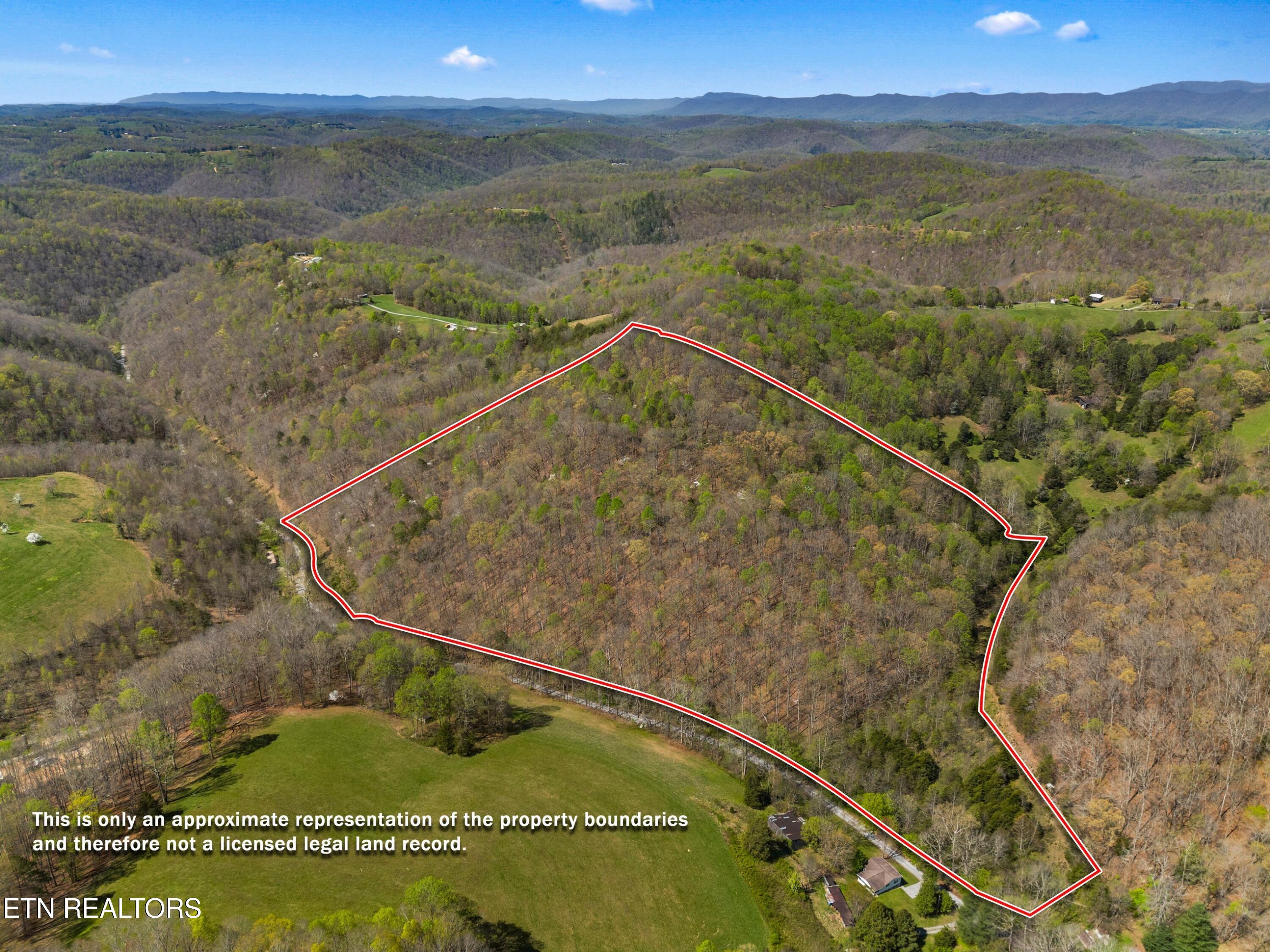 Greever Hollow Road Tazewell, TN 37879 - Photo 2 of 19 Front pic