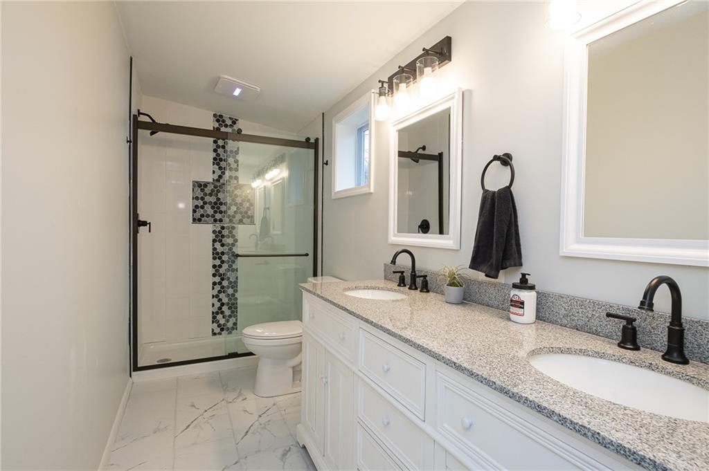 235 Spring Valley Road Jeannette, PA 15644 - Photo 7 of 25 Gallery Image 7