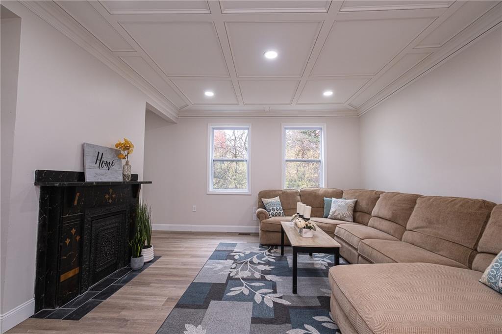 235 Spring Valley Road Jeannette, PA 15644 - Photo 8 of 25 Gallery Image 8