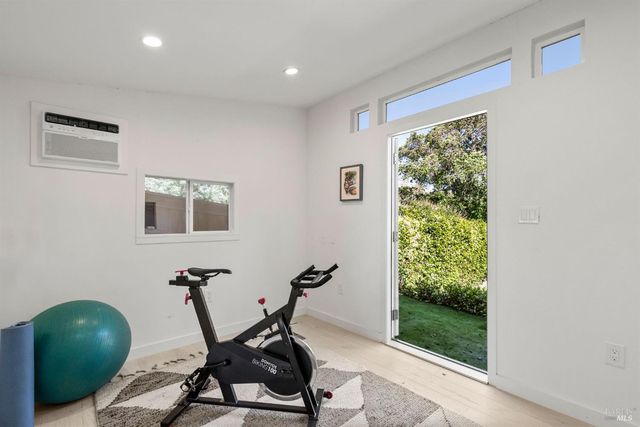 $2,950,000 | 1 Golden Lily Place, San Rafael, CA 94903