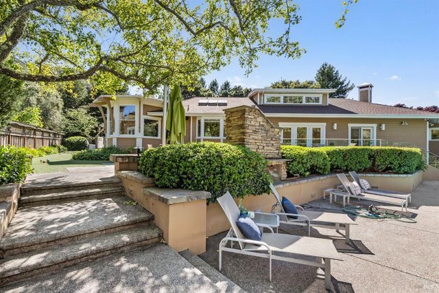 $2,950,000 | 1 Golden Lily Place, San Rafael, CA 94903