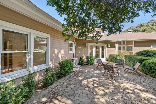 $2,950,000 | 1 Golden Lily Place, San Rafael, CA 94903