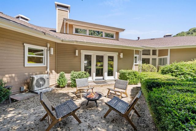 $2,950,000 | 1 Golden Lily Place, San Rafael, CA 94903