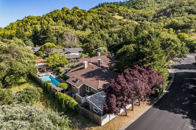 $2,950,000 | 1 Golden Lily Place, San Rafael, CA 94903