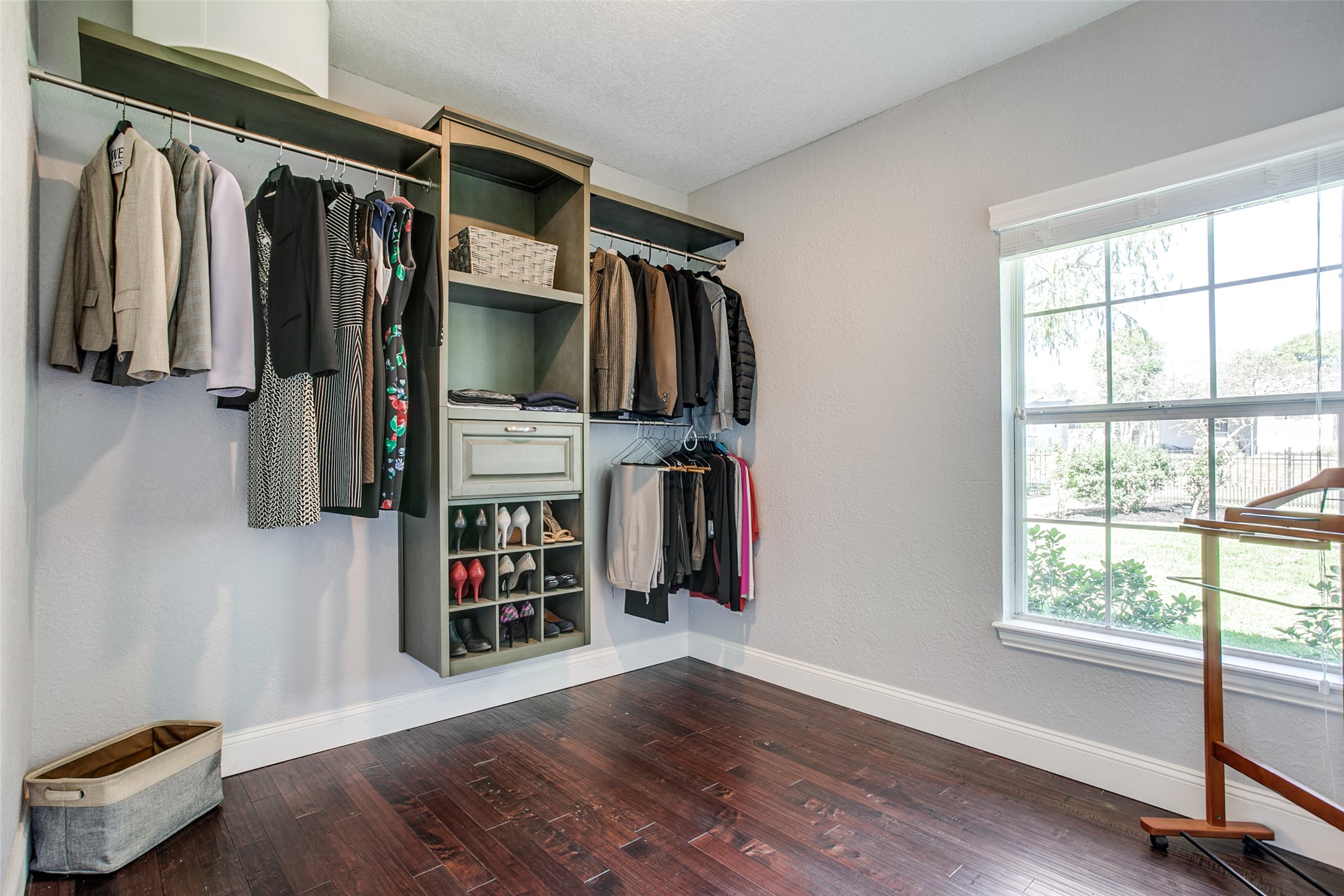 332 Tuttle Road Terrell Hills, TX 78209 - Photo 20 of 25 a view of walk in closet with clothes and shoes