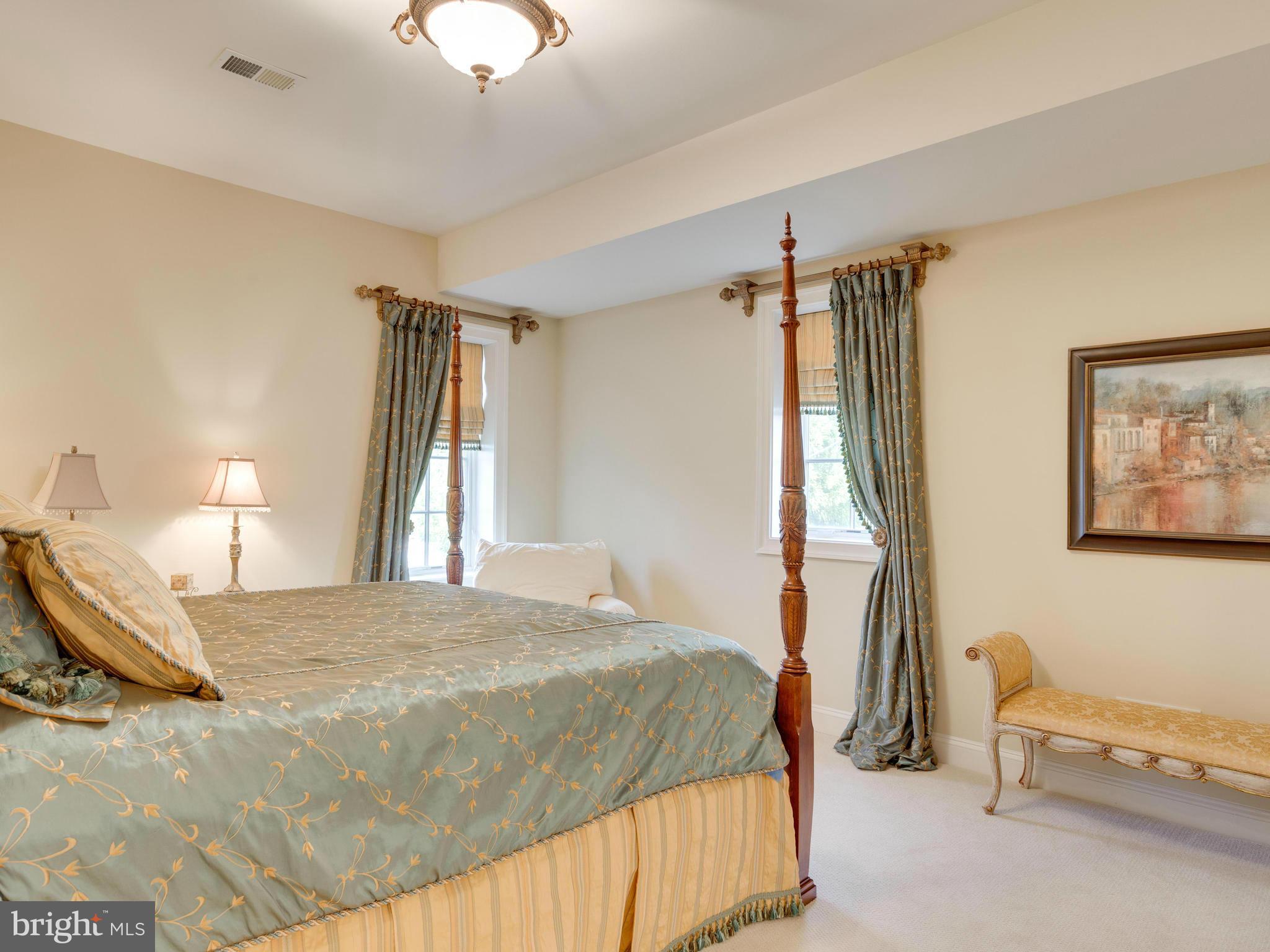 906 Georgetown Ridge Court McLean, VA 22102 - Photo 27 of 30 Bedroom