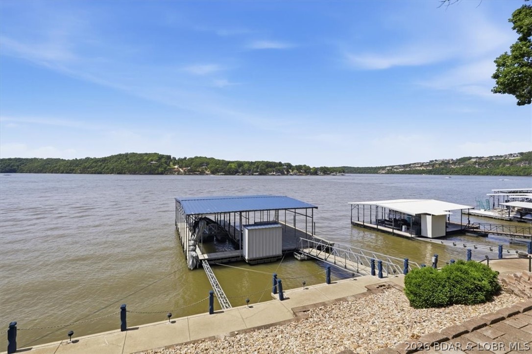 6572 Robyn Point Osage Beach, MO 65065 - Photo 8 of 49