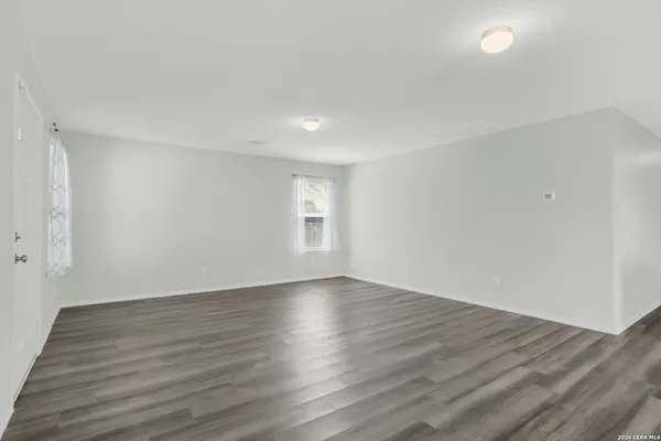 $1,740 | 5950 Lady Lane, San Antonio, TX 78242