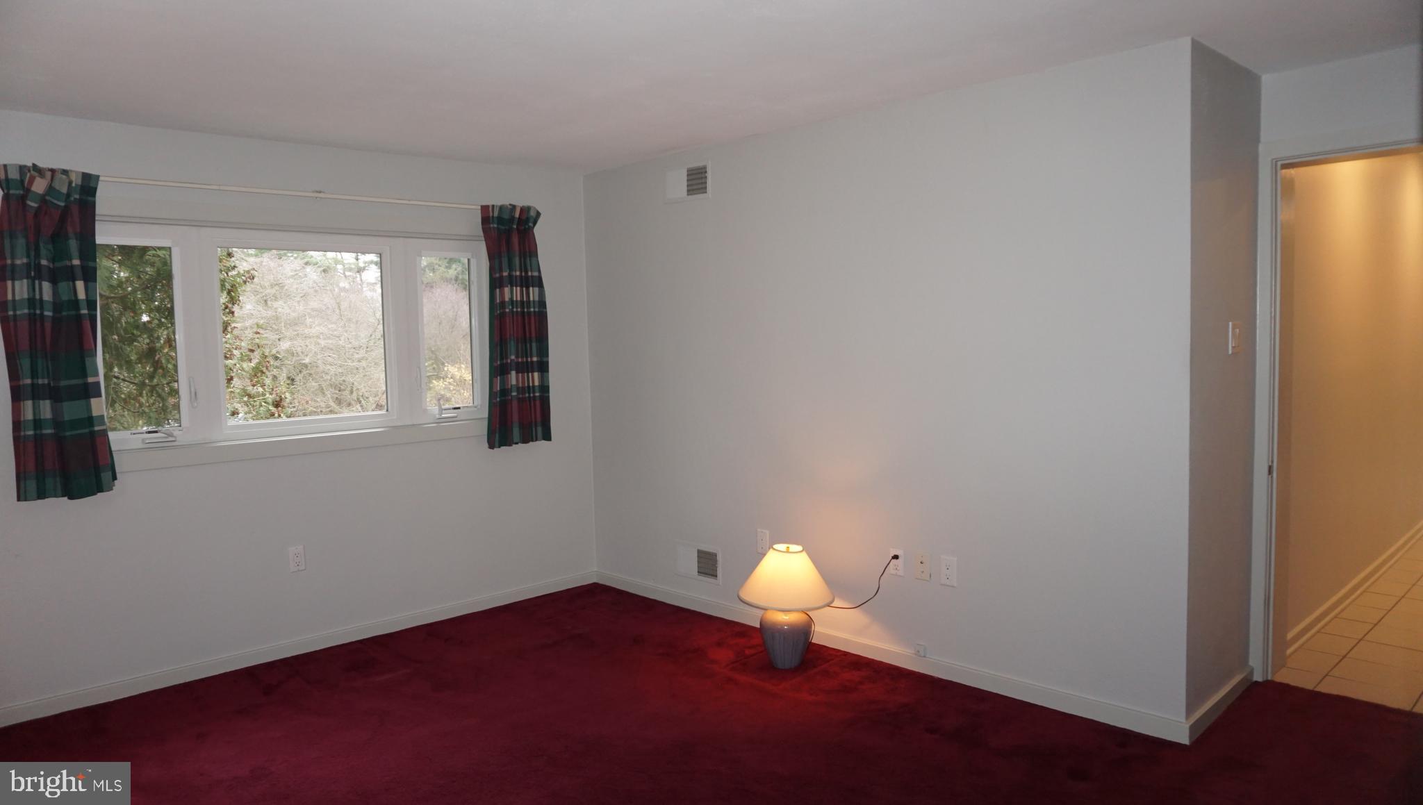 307 Hillcrest Road York, PA 17403 - Photo 16 of 21