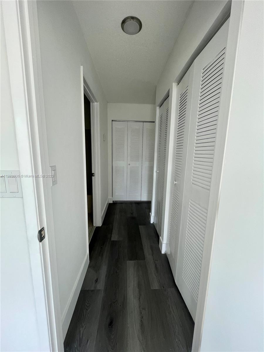 8945 Sunnywood Place Boca Raton, FL 33496 - Photo 11 of 33 Gallery Image 11