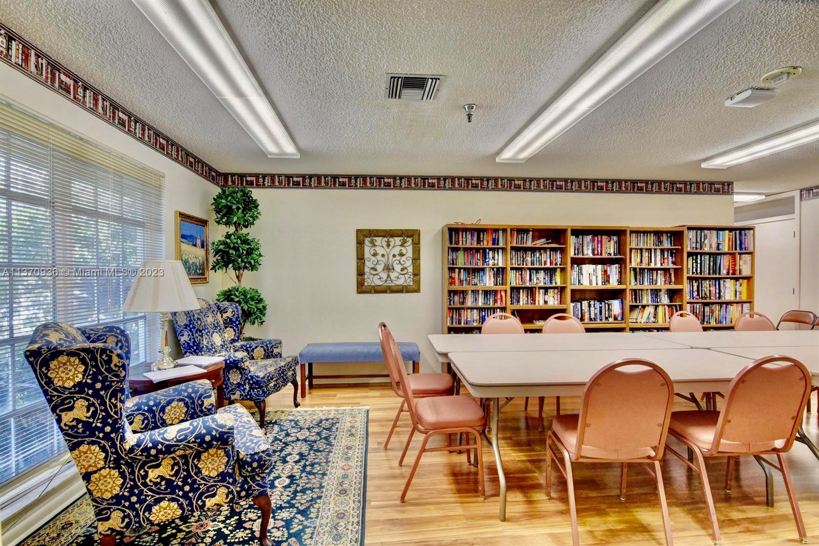 8945 Sunnywood Place Boca Raton, FL 33496 - Photo 25 of 33 Gallery Image 25