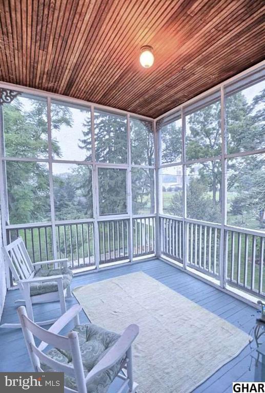 517 Pine Road Carlisle, PA 17015 - Photo 18 of 25 Gallery Image 18