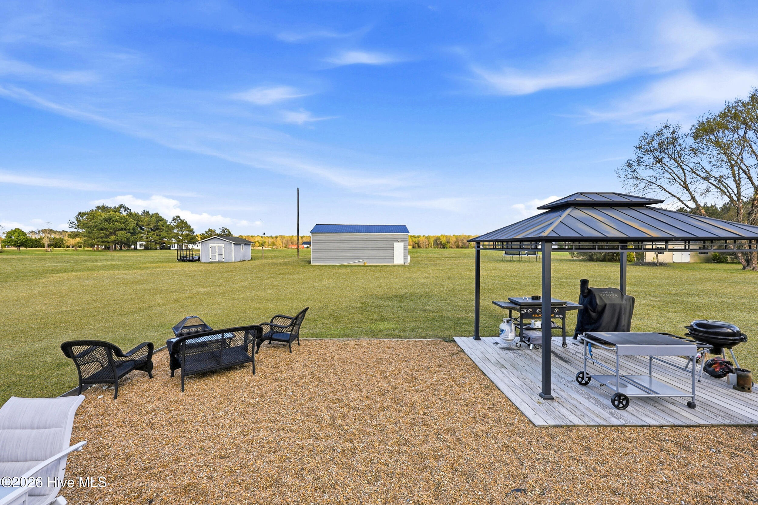 1204 Macedonia Road Edenton, NC 27932 - Photo 4 of 30 Entertaining area