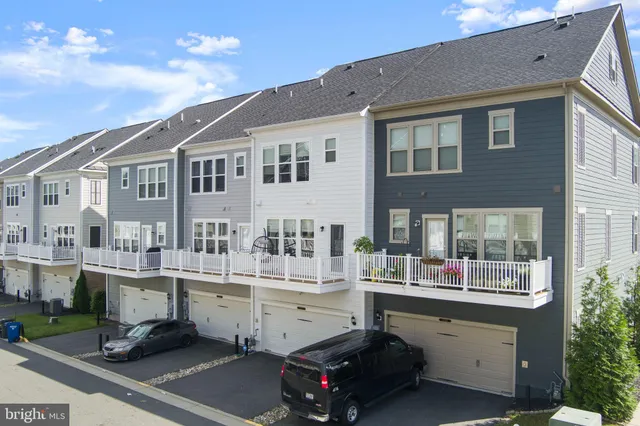a picture of a room with furniture