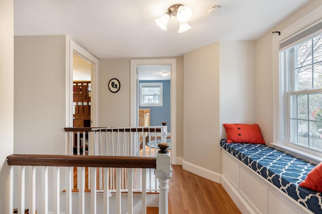 5 Hallron Road Newton, MA 02462 - Photo 23 of 34
