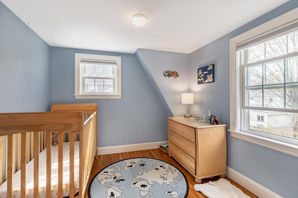 5 Hallron Road Newton, MA 02462 - Photo 24 of 34