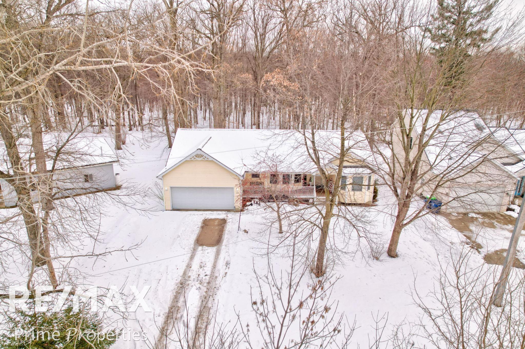 11549 Maple Road Birch Run, MI 48415 - Photo 40 of 50 50196338-65ce04c7-78b0-48c6-ad33-3debf209b863.JPG