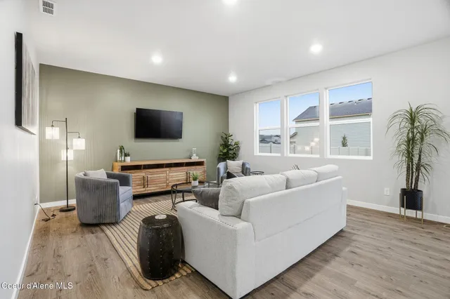 $575,900 | 4612 East Culpeo Avenue, Post Falls, ID 83854