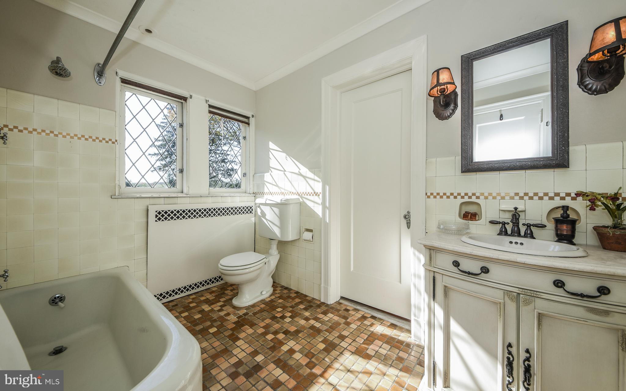 571 River Road Yardley, PA 19067 - Photo 40 of 58 Gallery Image 40