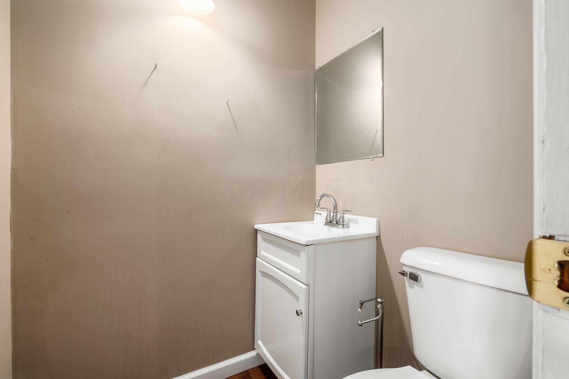 5329 Karl Road Columbus, OH 43229 - Photo 11 of 36 Gallery Image 11