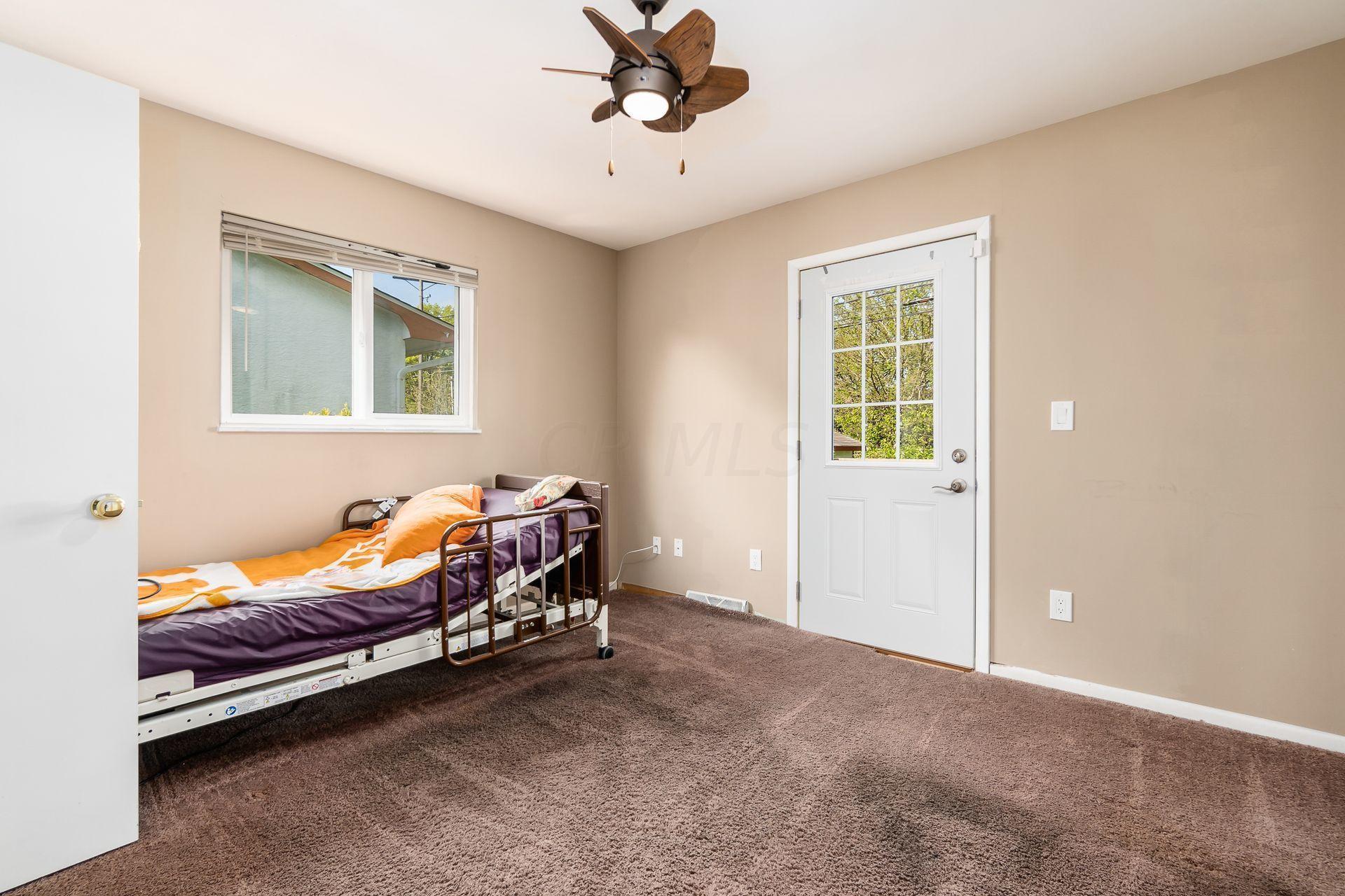 5329 Karl Road Columbus, OH 43229 - Photo 14 of 36 Gallery Image 14