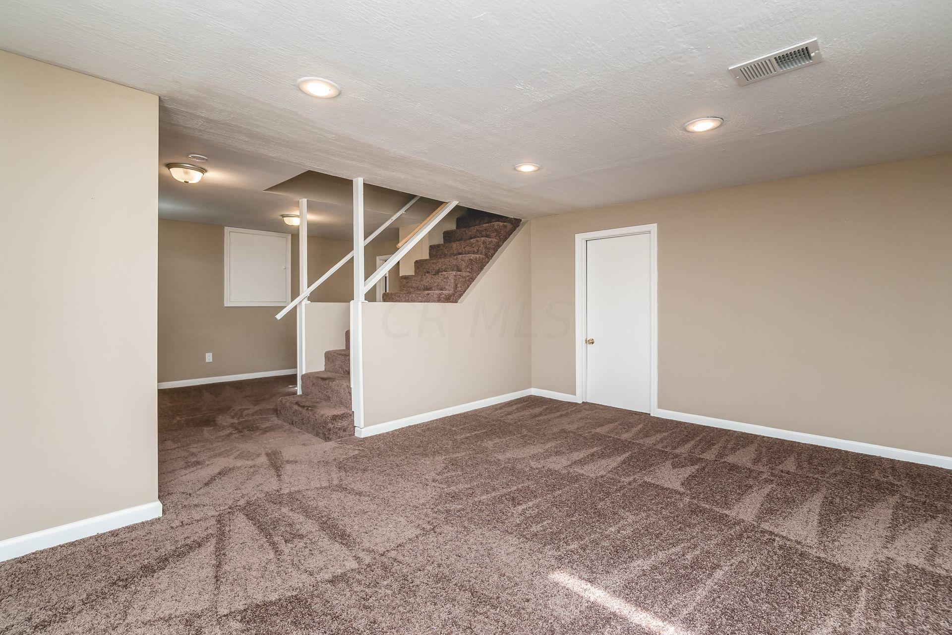 5329 Karl Road Columbus, OH 43229 - Photo 20 of 36 Gallery Image 20