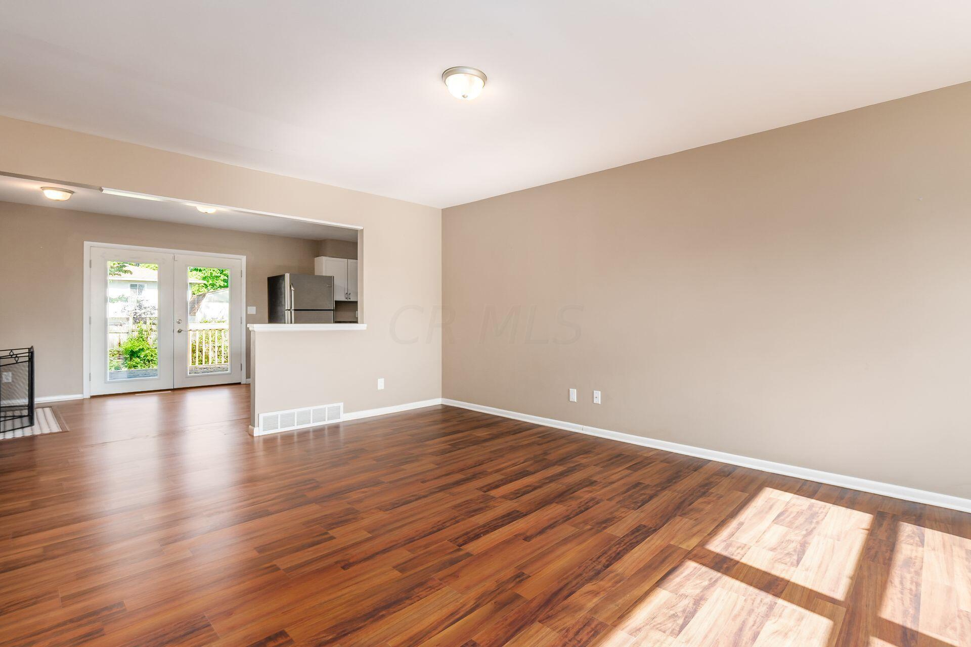 5329 Karl Road Columbus, OH 43229 - Photo 5 of 36 Gallery Image 5