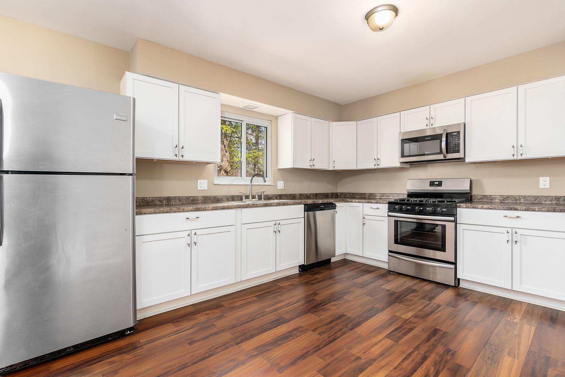 5329 Karl Road Columbus, OH 43229 - Photo 8 of 36 Gallery Image 8