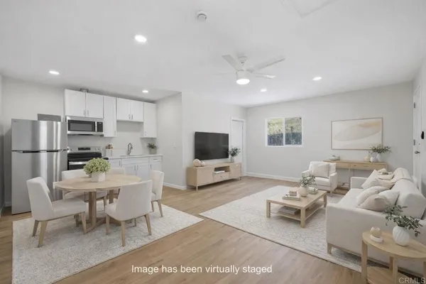 $949,900 | 916 Madera Street, San Diego, CA 92114