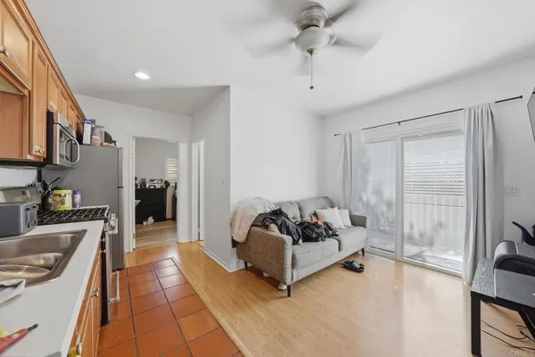 $949,900 | 916 Madera Street, San Diego, CA 92114